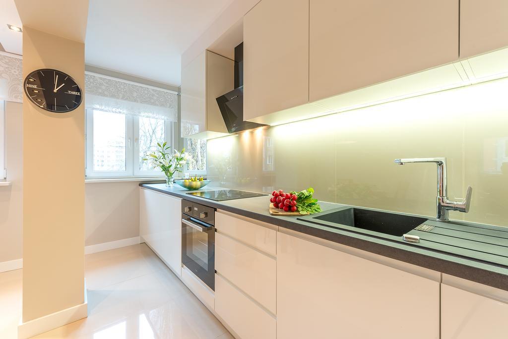 P&O Apartments Emilii Plater 华沙 外观 照片